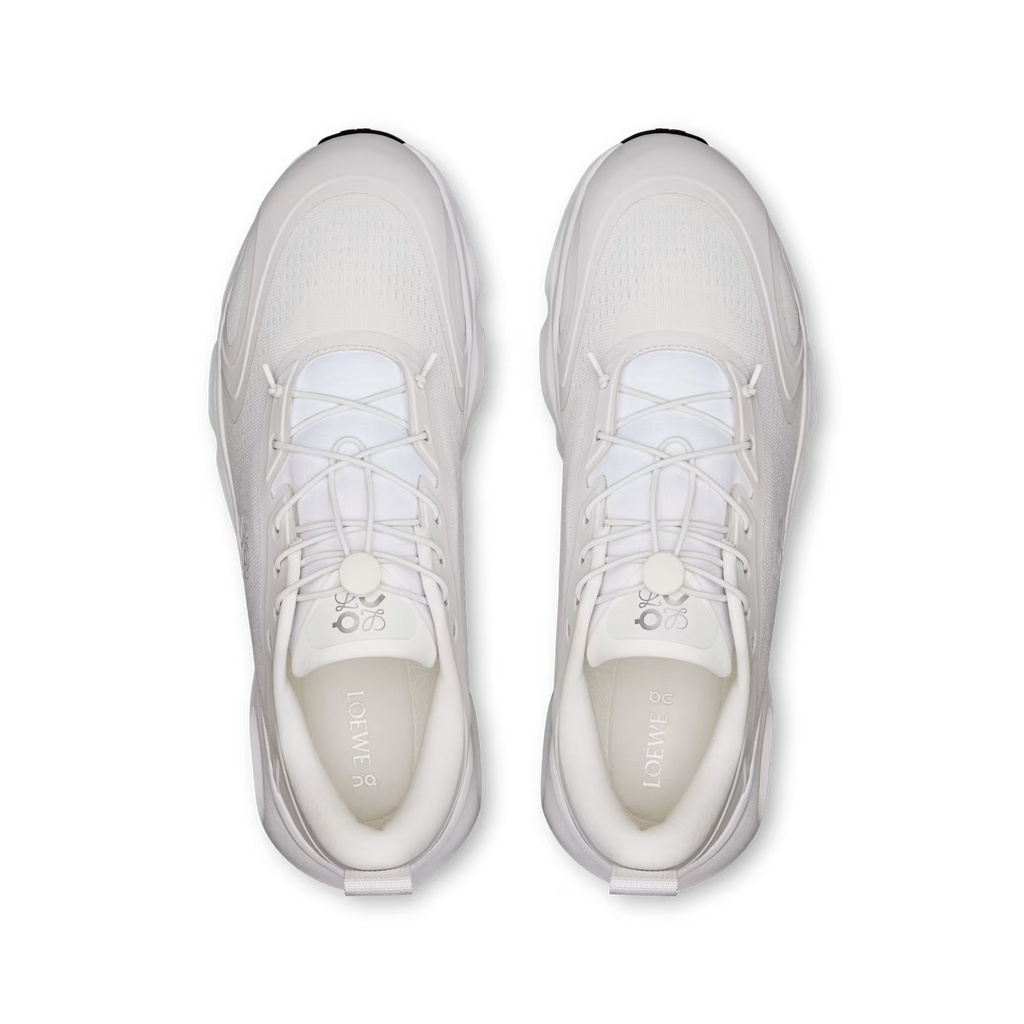 On x LOEWE Cloudsolo “All White”