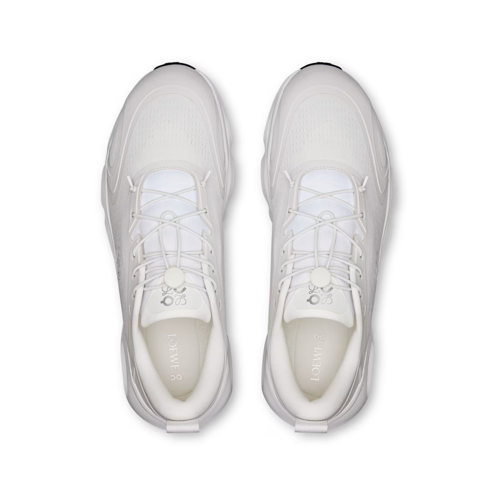 On x LOEWE Cloudsolo “All White”