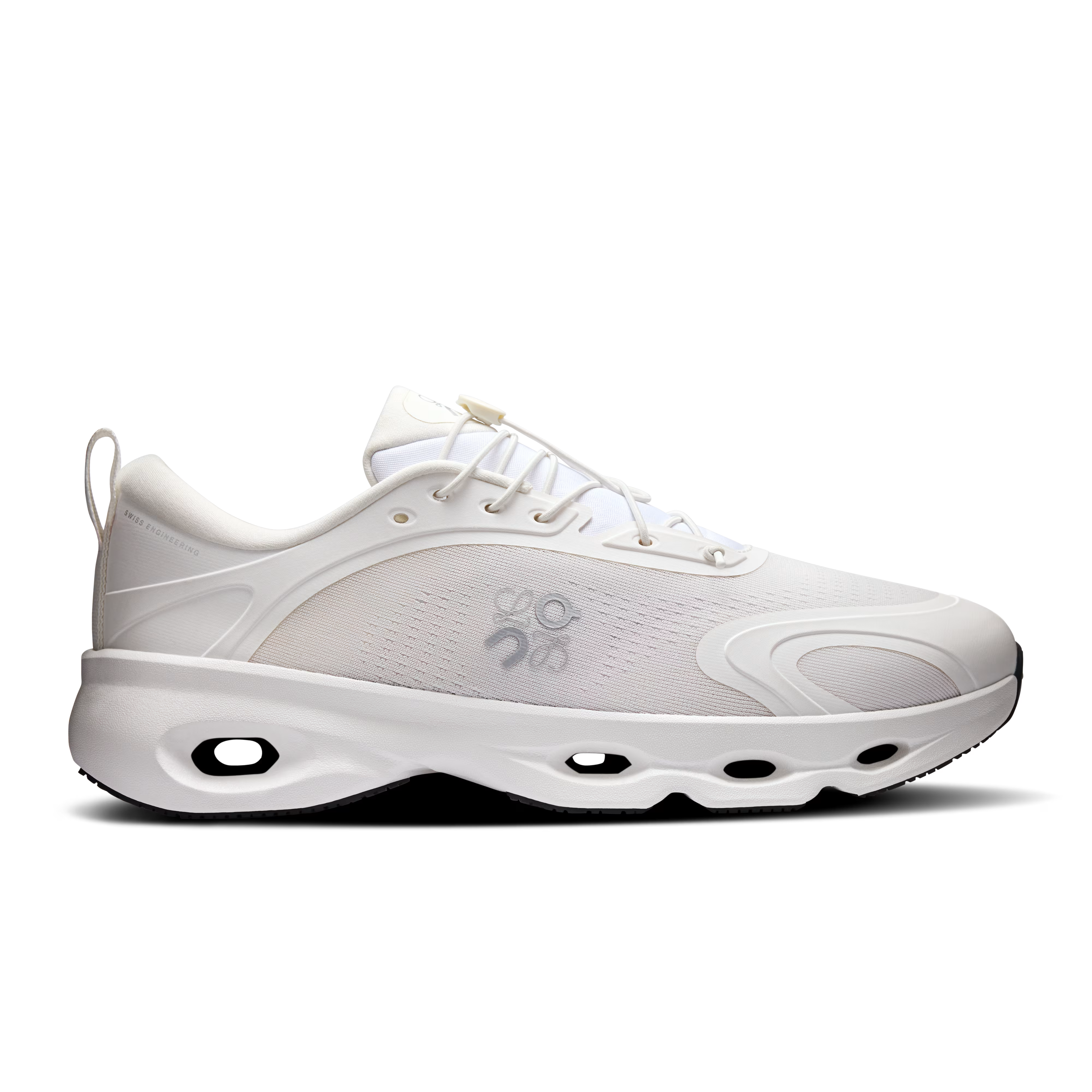 On x LOEWE Cloudsolo “All White”