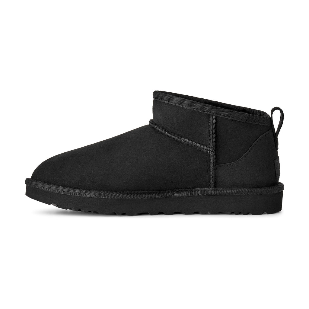 UGG Classic Ultra Mini „Black“