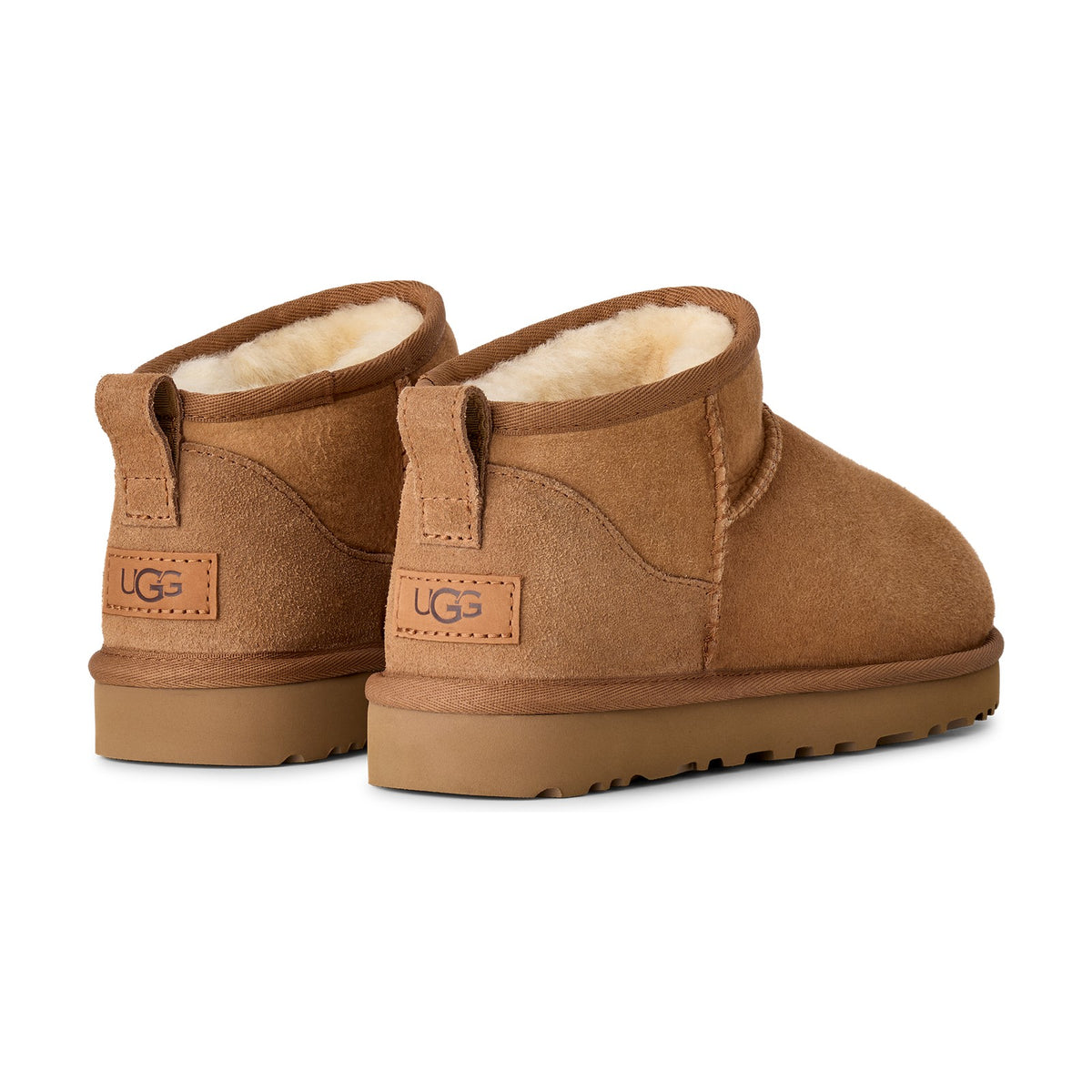 UGG Classic Ultra Mini „Chestnut“