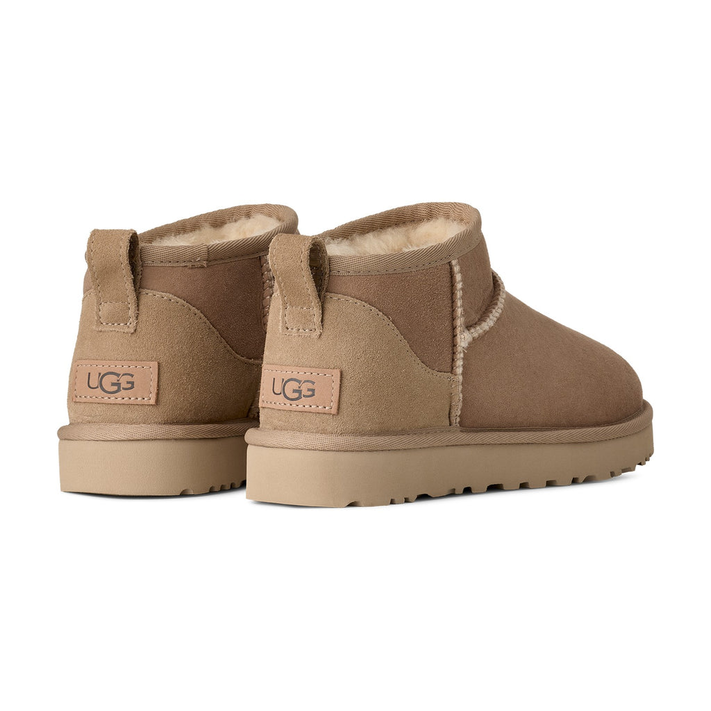 UGG Classic Ultra Mini „Sand“